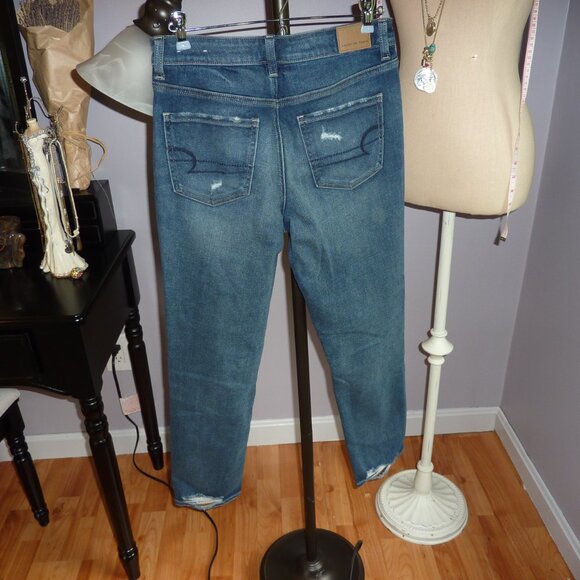 American Eagle DIstressed Button Fly Stretch Jeans Size 4 - Picture 2 of 6